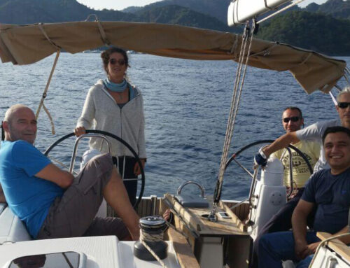 An organised crew for a successful sailing holiday