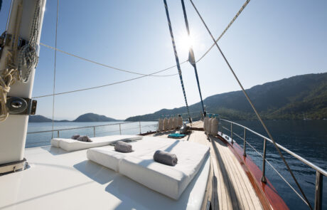 serenity-70-sailing-sailvation-yachting-02