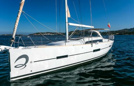 dufour-grand-large-412-sardinien-olbia-sailvation-yachting-03