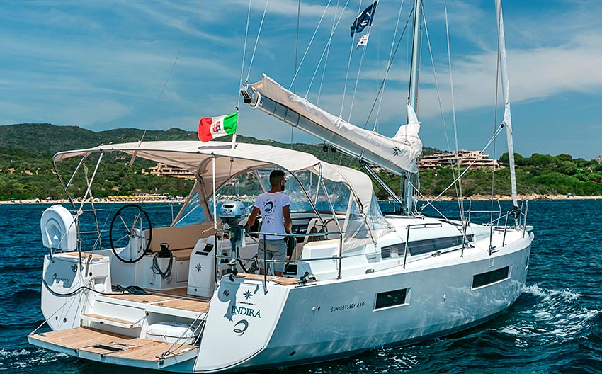 sun-odyssey-440-sardinien-olbia-sailvation-yachting-02