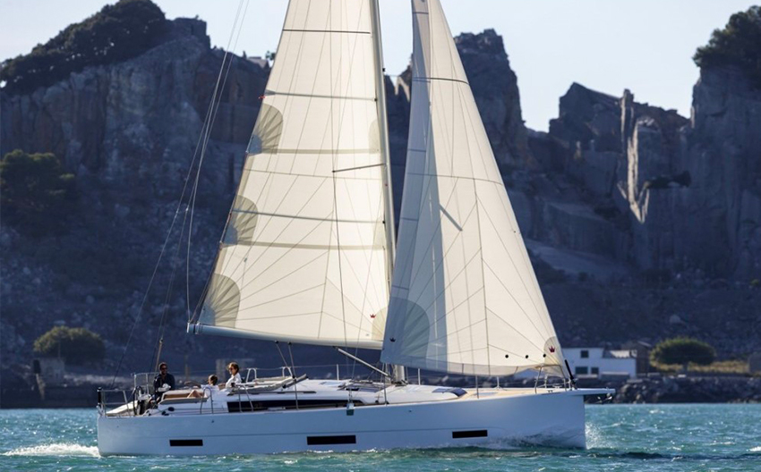 dufour-grand-large-390-sardinien-olbia-sailvation-yachting-02