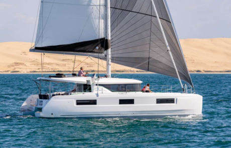 lagoon-46-flybridge-sardinien-olbia-sailvation-yachting-02