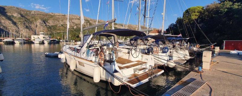 oceanis-48-ov-kroatien-trogir-sailvation-yachting-03