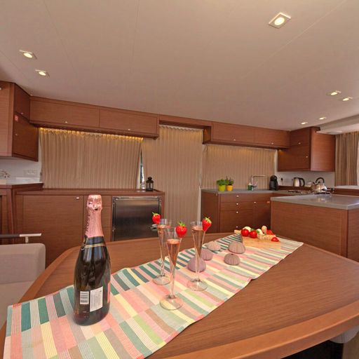 lagoon-450-fly-kroatien-trogir-sailvation-yachting-15