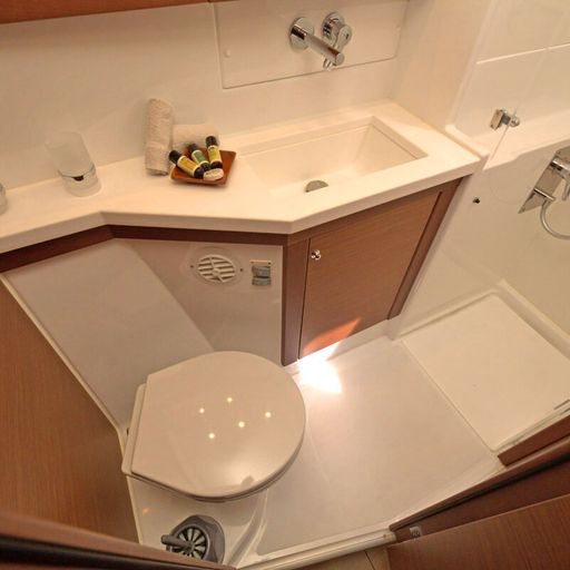 lagoon-450-fly-kroatien-trogir-sailvation-yachting-27