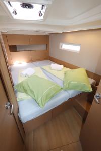 sun-odyssey-410-griechenland-lavrion-sailvation-yachting-03