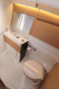 sun-odyssey-410-griechenland-lavrion-sailvation-yachting-11