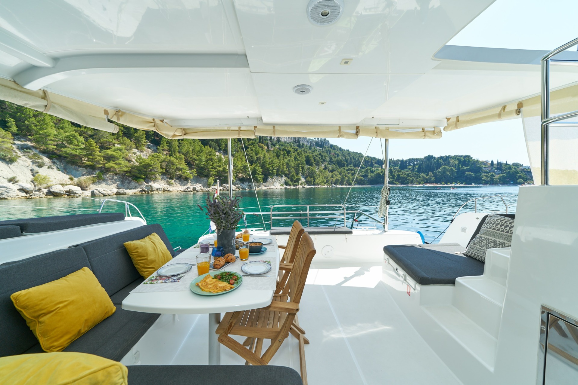 aura-kroatien-sailvation-yachting-05