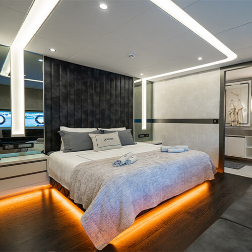 yacht-charter-north-wind